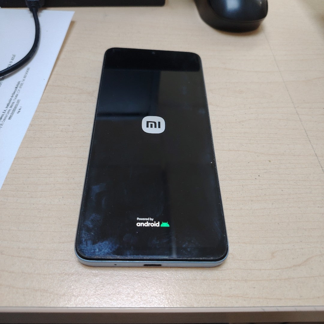 CELULAR XIAOMI REDMI A3 2312CRNCCL (2024) 64 GB 2 GB RAM (SEMINUEVO)