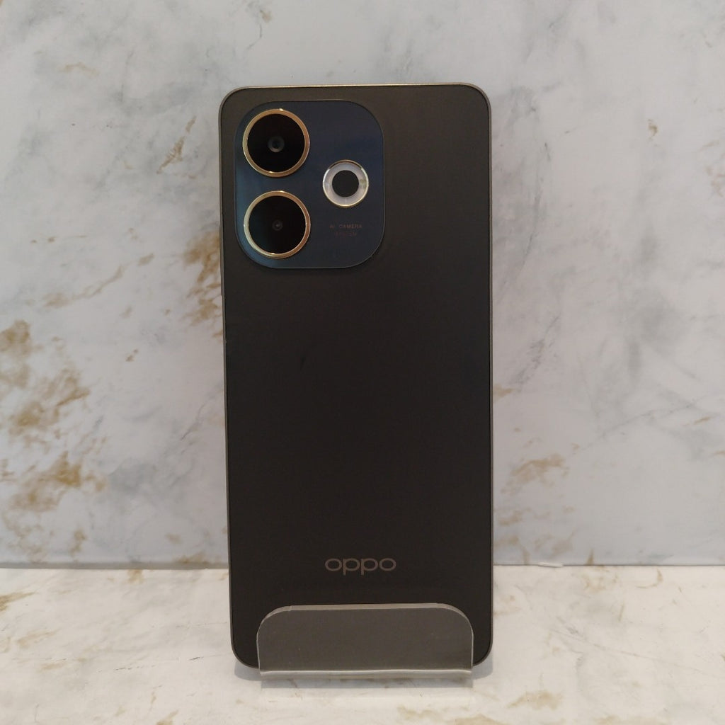CELULAR OPPO  A5 PRO 5G CPH2695 (2025) 256 GB 8 GB RAM (SEMINUEVO)