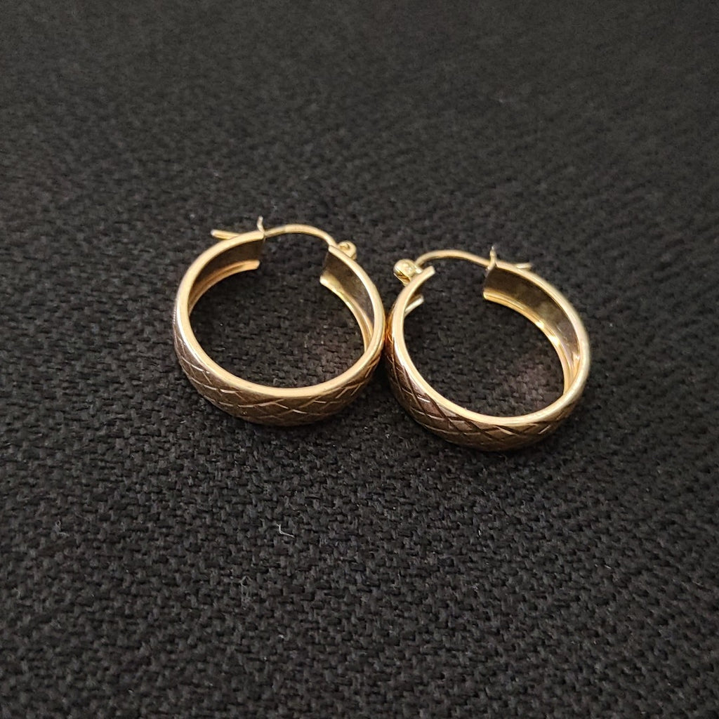 ARRACADAS PAR ORO 10 K 3 GRMS (SEMINUEVO)