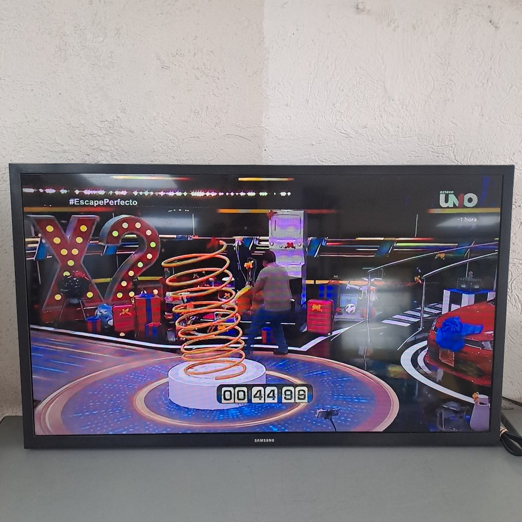 PANTALLA SAMSUNG UN32T4300AF (2020) 32" LED HD (SEMINUEVO)