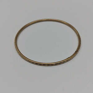 PULSERA RIGIDA ORO 14 K 4.7 GRMS (SEMINUEVO)