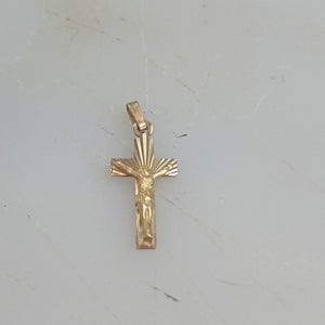 CRISTO, DIJE ORO 14 K 0.9 GRMS (SEMINUEVO)