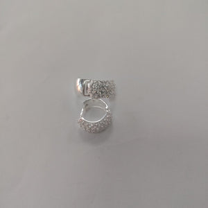 HUGGIES C/CIRCONIAS PLATA .925 5.6 GR (NUEVO)