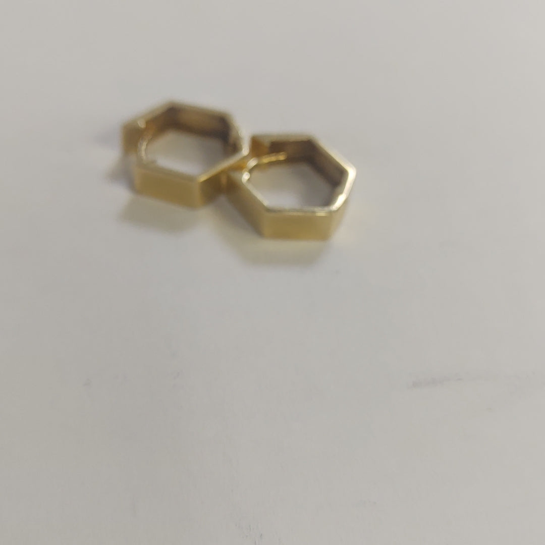 ARRACADAS PAR ORO 14 K 2.5 GRMS (SEMINUEVO)
