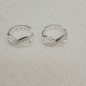 HUGGIES INFINITO CIRCONIAS PLATA .925 2.4 GR (NUEVO)