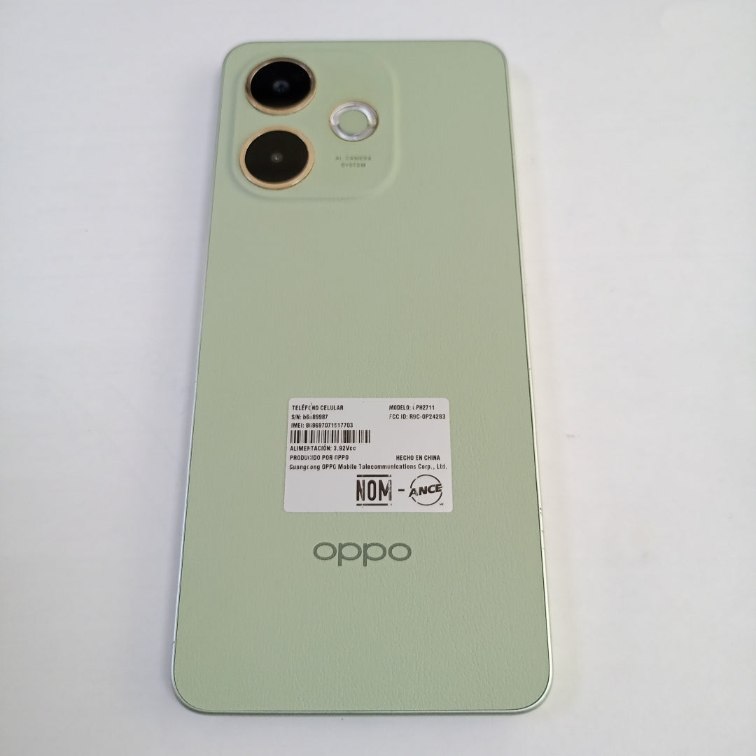 CELULAR OPPO  A5 PRO CPH2711 (2025) 256 GB 8 GB RAM (SEMINUEVO)