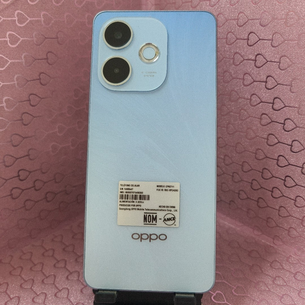 CELULAR OPPO  A5 PRO CPH2711 (2025) 256 GB 8 GB RAM (SEMINUEVO)