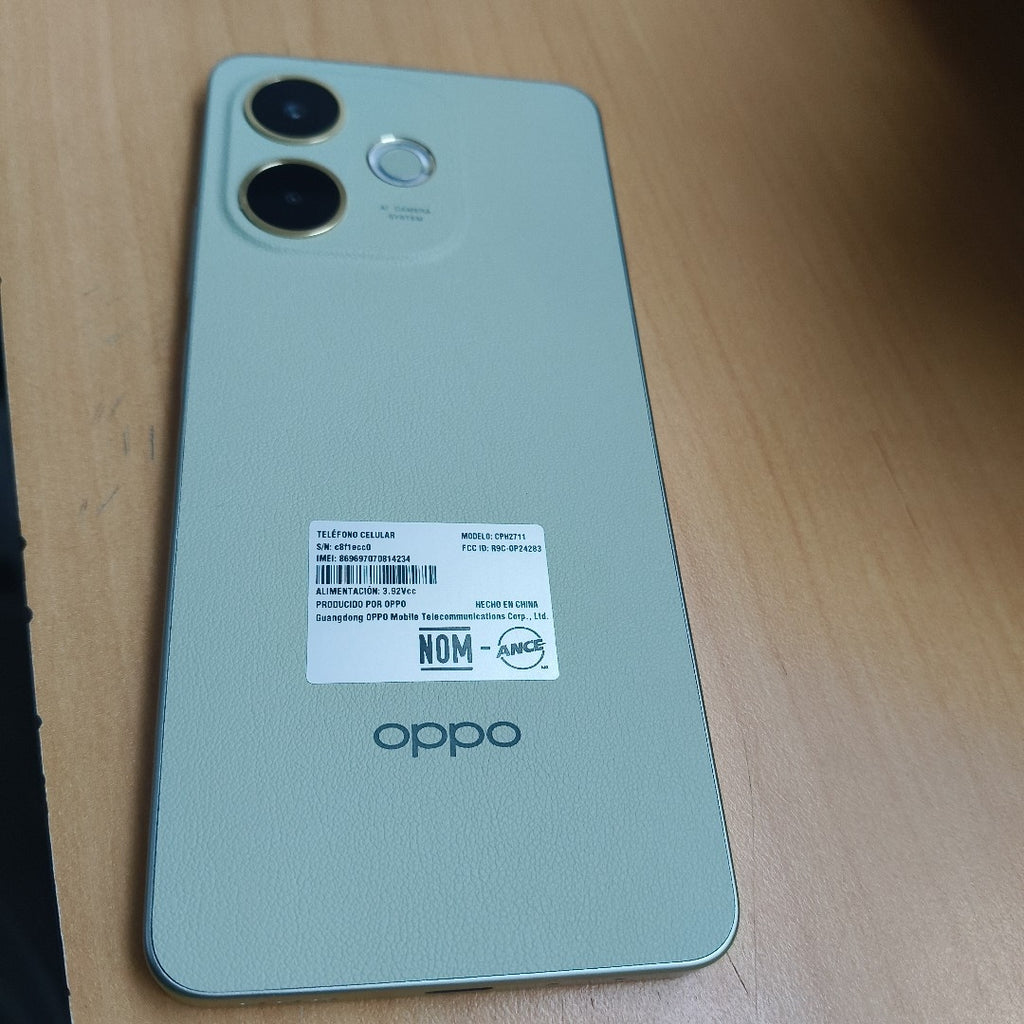 CELULAR OPPO  A5 PRO CPH2711 (2025) 256 GB 8 GB RAM (SEMINUEVO)