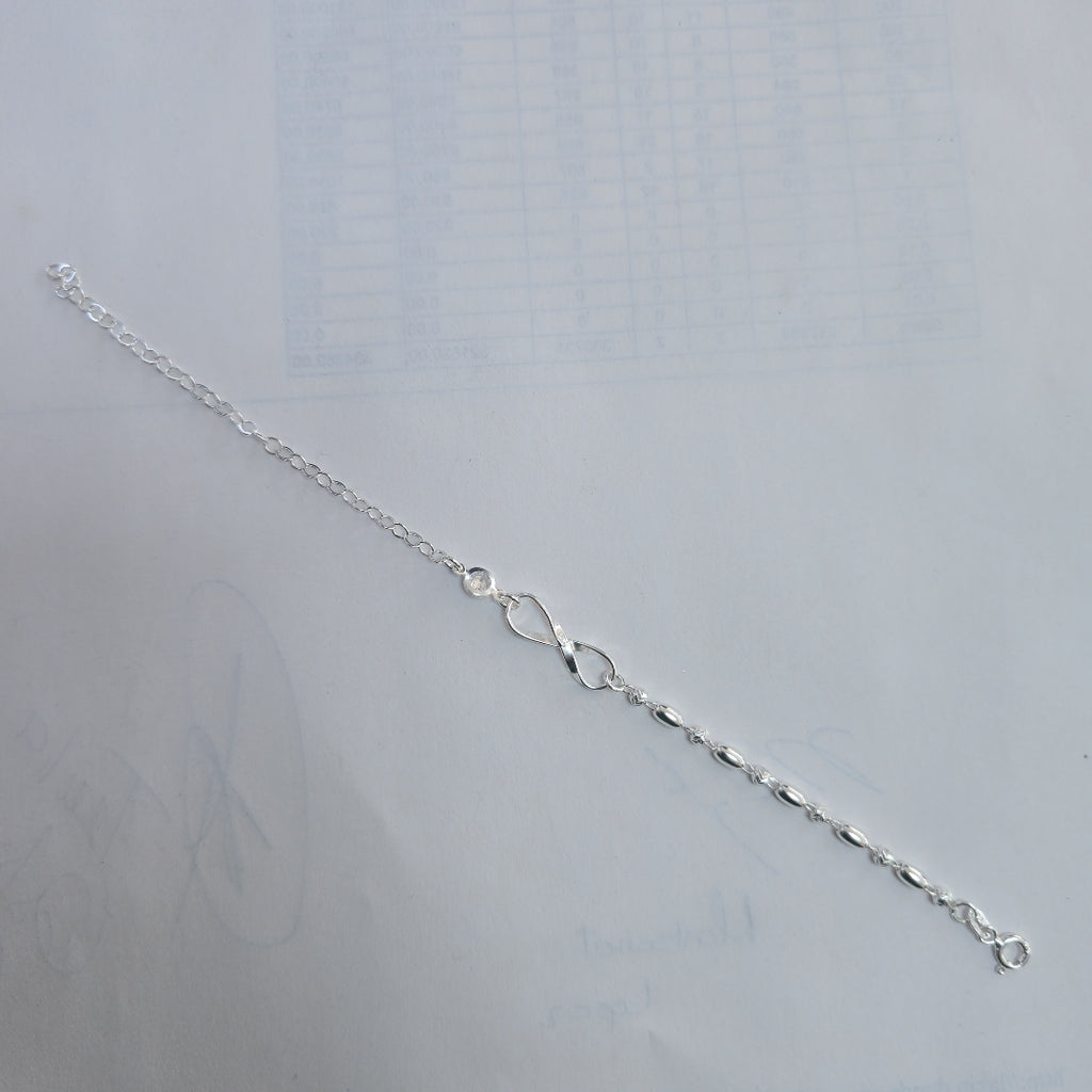 PULSERA TEJIDO ESPECIAL PLATA .925 18 CM 2.6 GR (NUEVO)