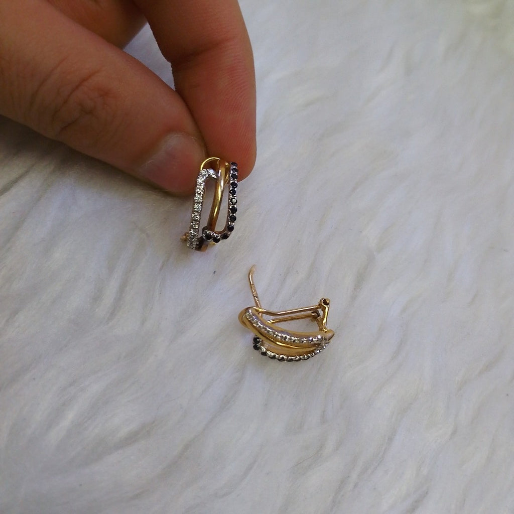 ARETES PAR ORO 10 K 3.4 GRMS (SEMINUEVO)