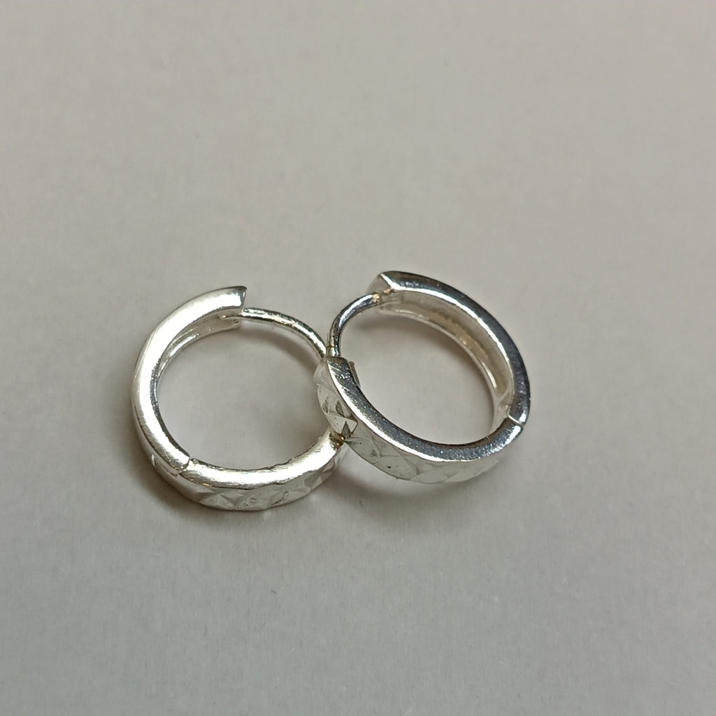 ARRACADAS LABRADAS PLATA .925 3.3 GR (NUEVO)