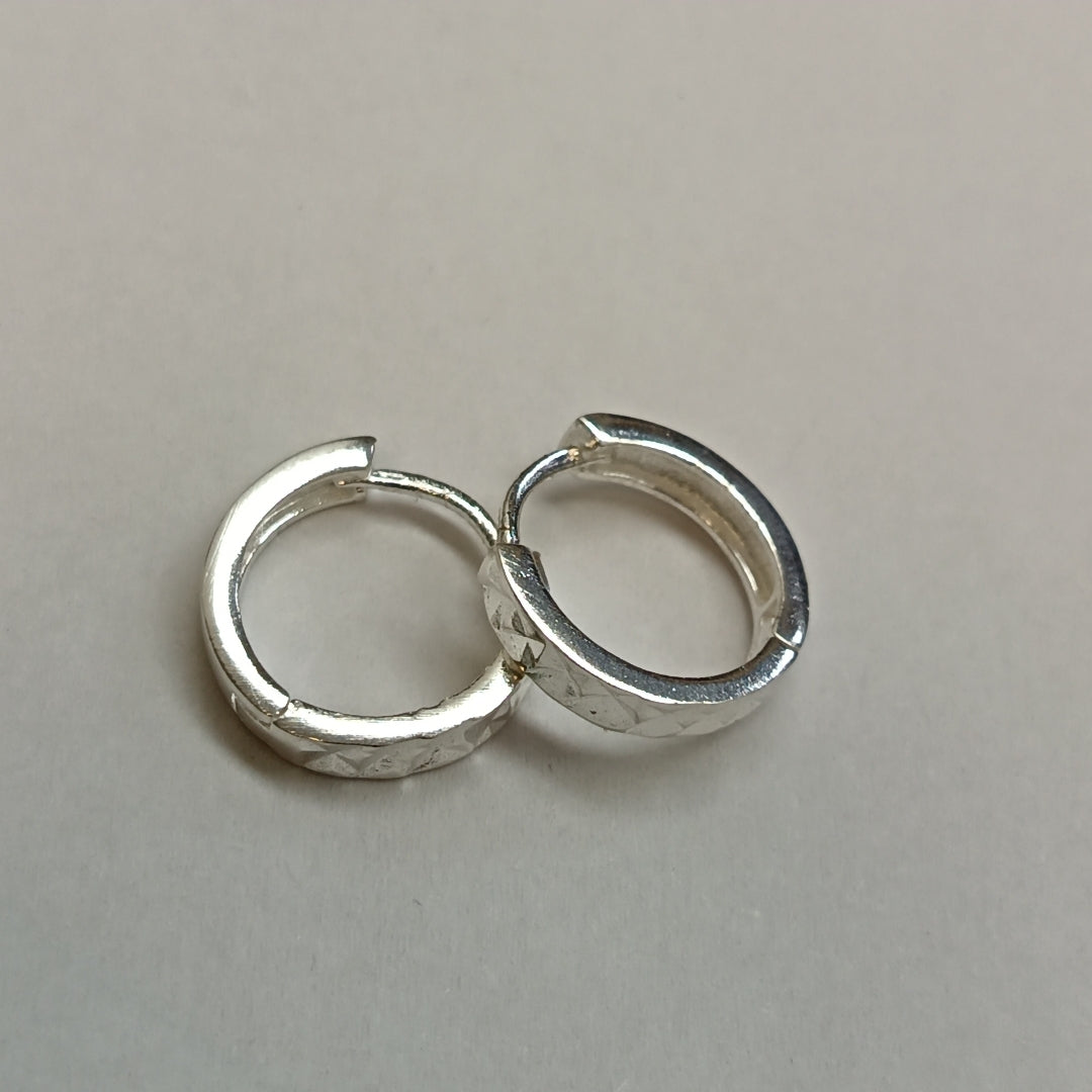 ARRACADAS LABRADAS PLATA .925 3.3 GR (NUEVO)