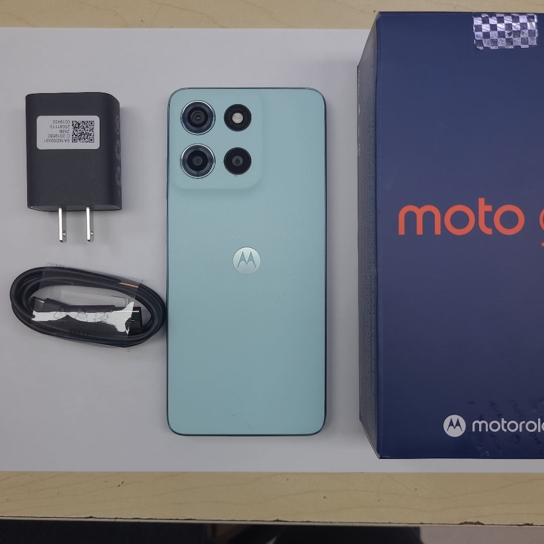 CELULAR MOTOROLA MOTO G15 XT2521-2 (2025) 512 GB 4 GB RAM (SEMINUEVO)