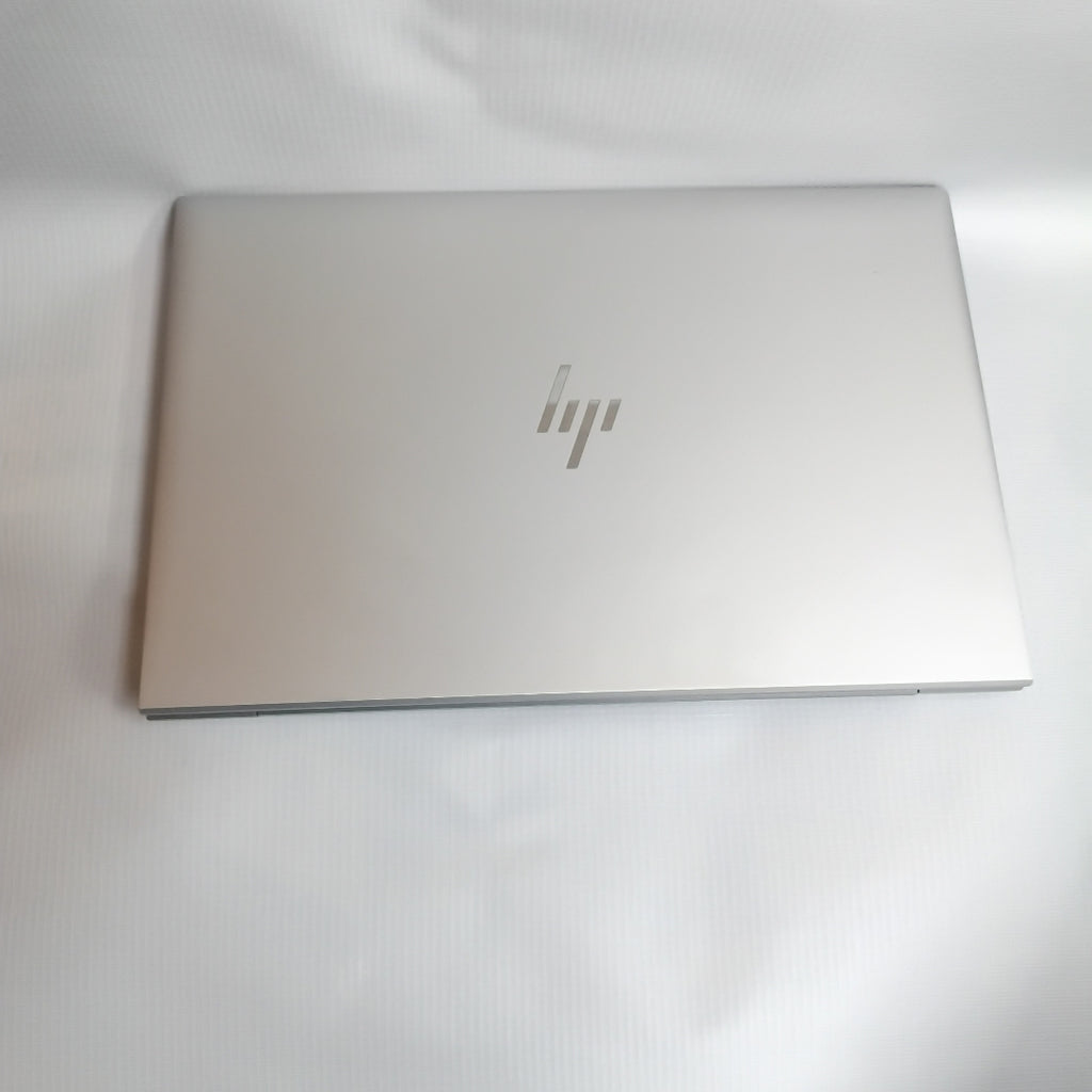 LAPTOP HP ELITEBOOK 840 G8 (2023) 256 GB SSD 16 GB RAM (SEMINUEVO)