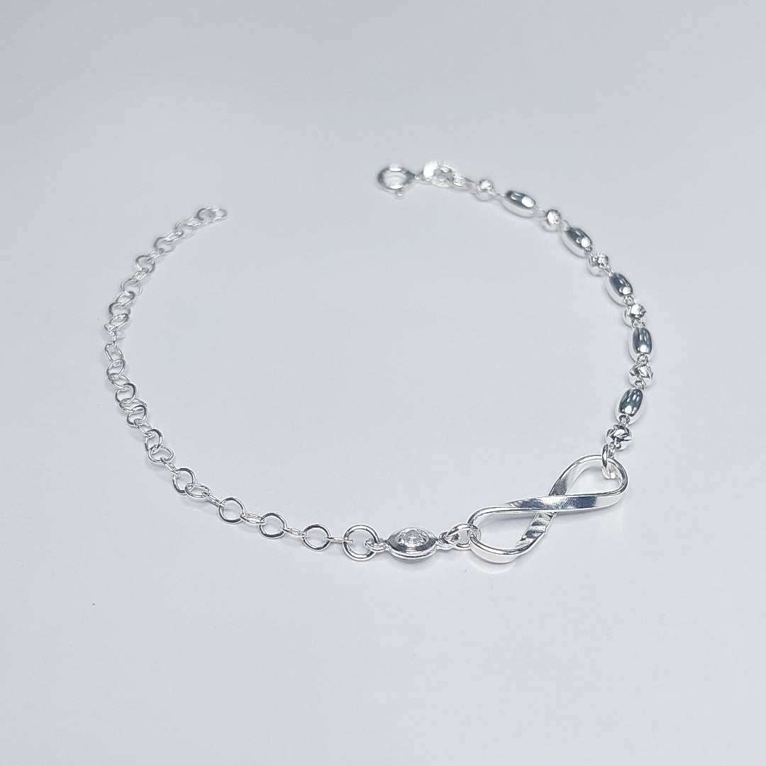 PULSERA TEJIDO ESPECIAL PLATA .925 18 CM 2.6 GR (NUEVO)