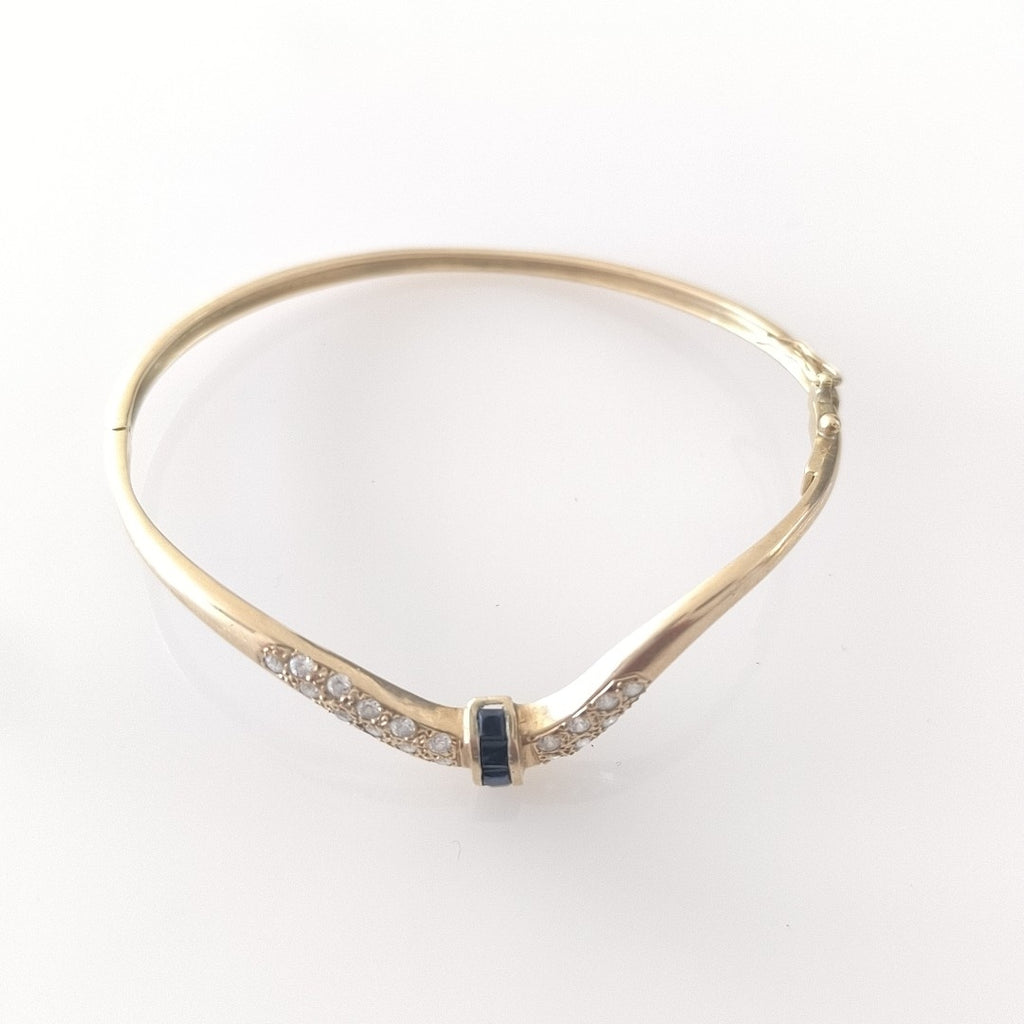 PULSERA RIGIDA ORO 10 K 8,80 GRMS (SEMINUEVO)