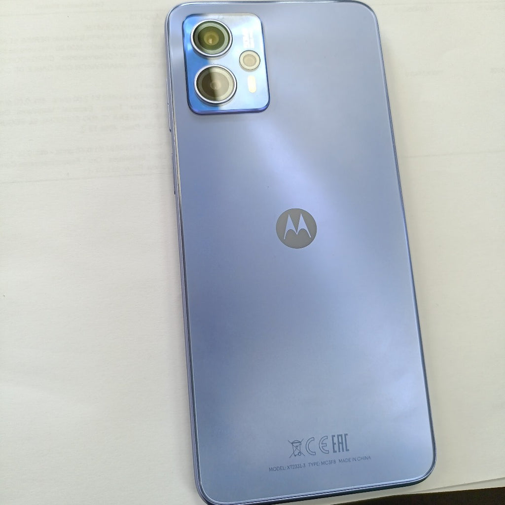 CELULAR MOTOROLA MOTO G13 XT2331-3 (2023) 128 GB 4 GB RAM (SEMINUEVO)