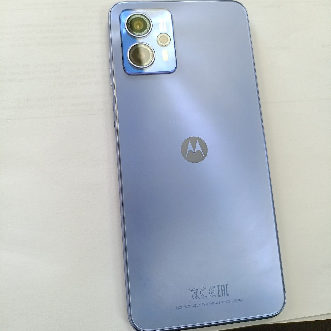 CELULAR MOTOROLA MOTO G13 XT2331-3 (2023) 128 GB 4 GB RAM (SEMINUEVO)