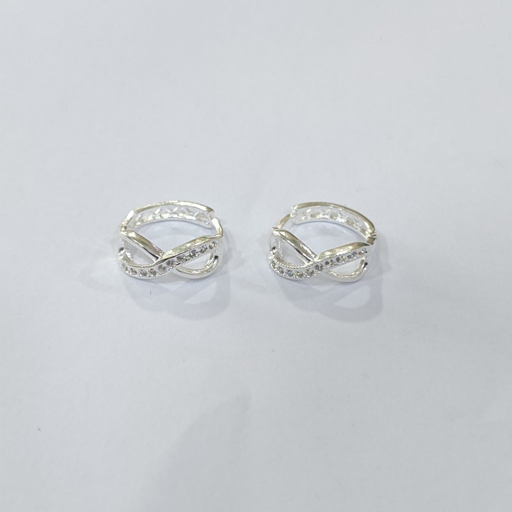 HUGGIES INFINITO CIRCONIAS PLATA .925 2.4 GR (NUEVO)