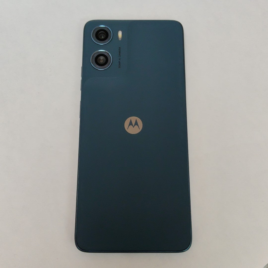 CELULAR MOTOROLA MOTO G06 XT2535-2 (2025) 256 GB 4 GB RAM (SEMINUEVO)