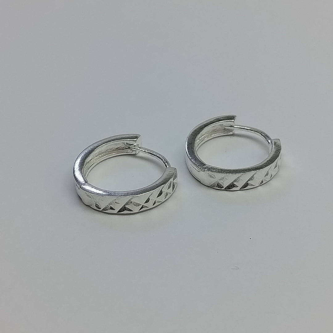 ARRACADAS LABRADAS PLATA .925 3.2 GR (NUEVO)