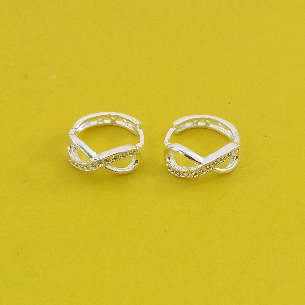HUGGIES INFINITO CIRCONIAS PLATA .925 2.4 GR (NUEVO)