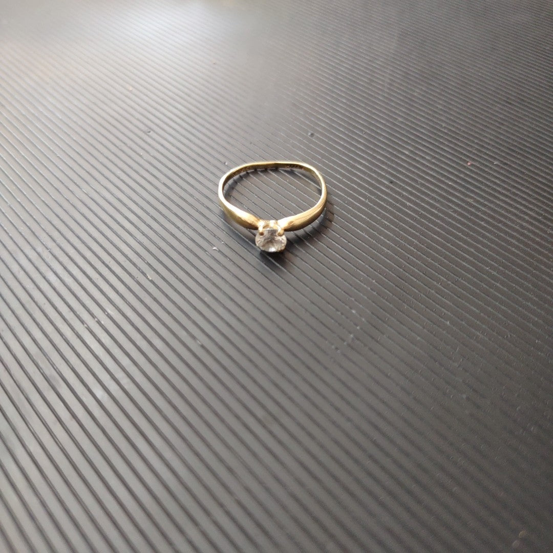 ANILLO ORO 10 K 1.1 GRMS (SEMINUEVO)
