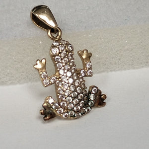 DIJE ORO 14 K 1.3 GRMS (SEMINUEVO)