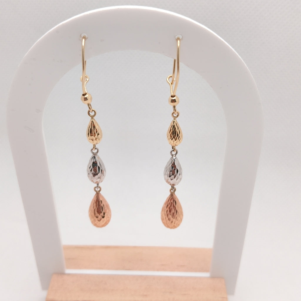 ARETES PAR ORO COMBINADO 14 K 2.6 GRMS (SEMINUEVO)