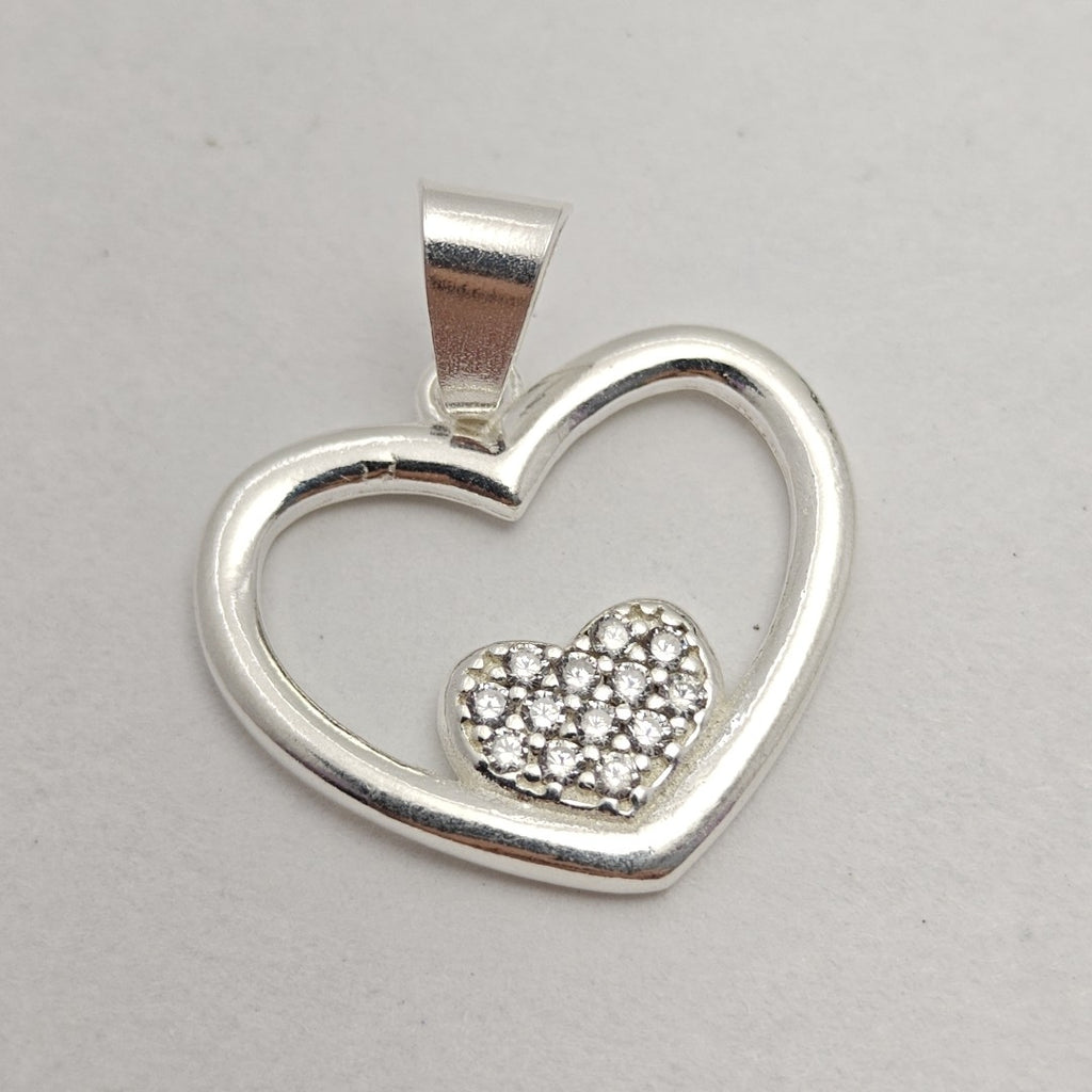 DIJE CORAZON C/CIRCONIAS PLATA .925 2.5 GR (NUEVO)