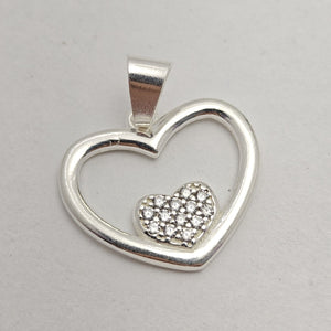 DIJE CORAZON C/CIRCONIAS PLATA .925 2.5 GR (NUEVO)