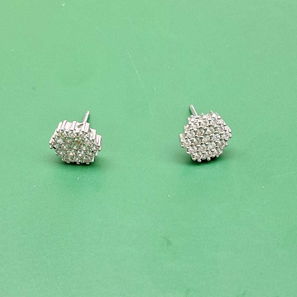 BROQUELES PAR ORO, ORO BLANCO 14 K 1.6 GRMS (SEMINUEVO)