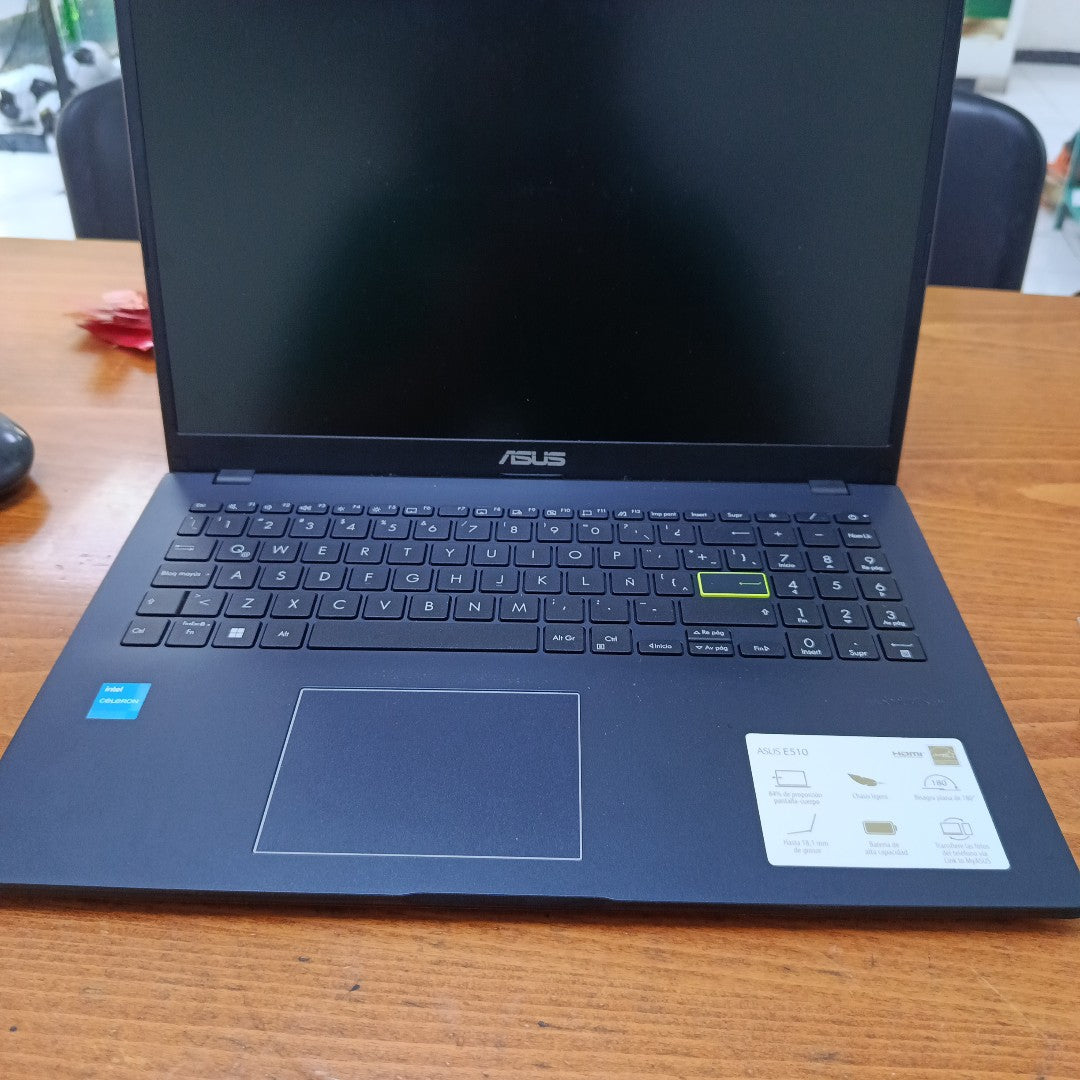 LAPTOP ASUS VIVOBOOK E510KA-BR760W (2024) 128 GB SSD 4 GB RAM (SEMINUEVO)