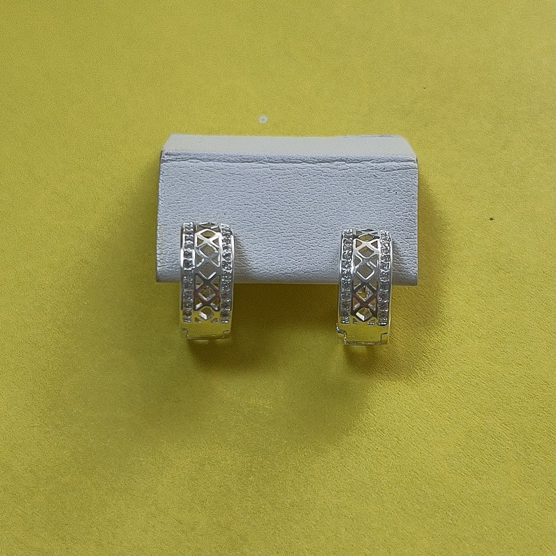 HUGGIES C/CIRCONIAS PLATA .925 2.7 GR (NUEVO)