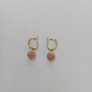 ARRACADAS PAR ORO, ORO COMBINADO 14 K 3.6 GRMS (SEMINUEVO)