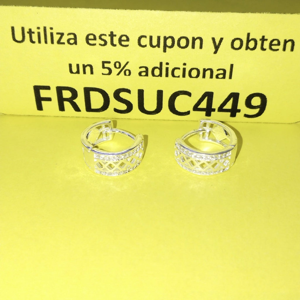 HUGGIES C/CIRCONIAS PLATA .925 2.7 GR (NUEVO)