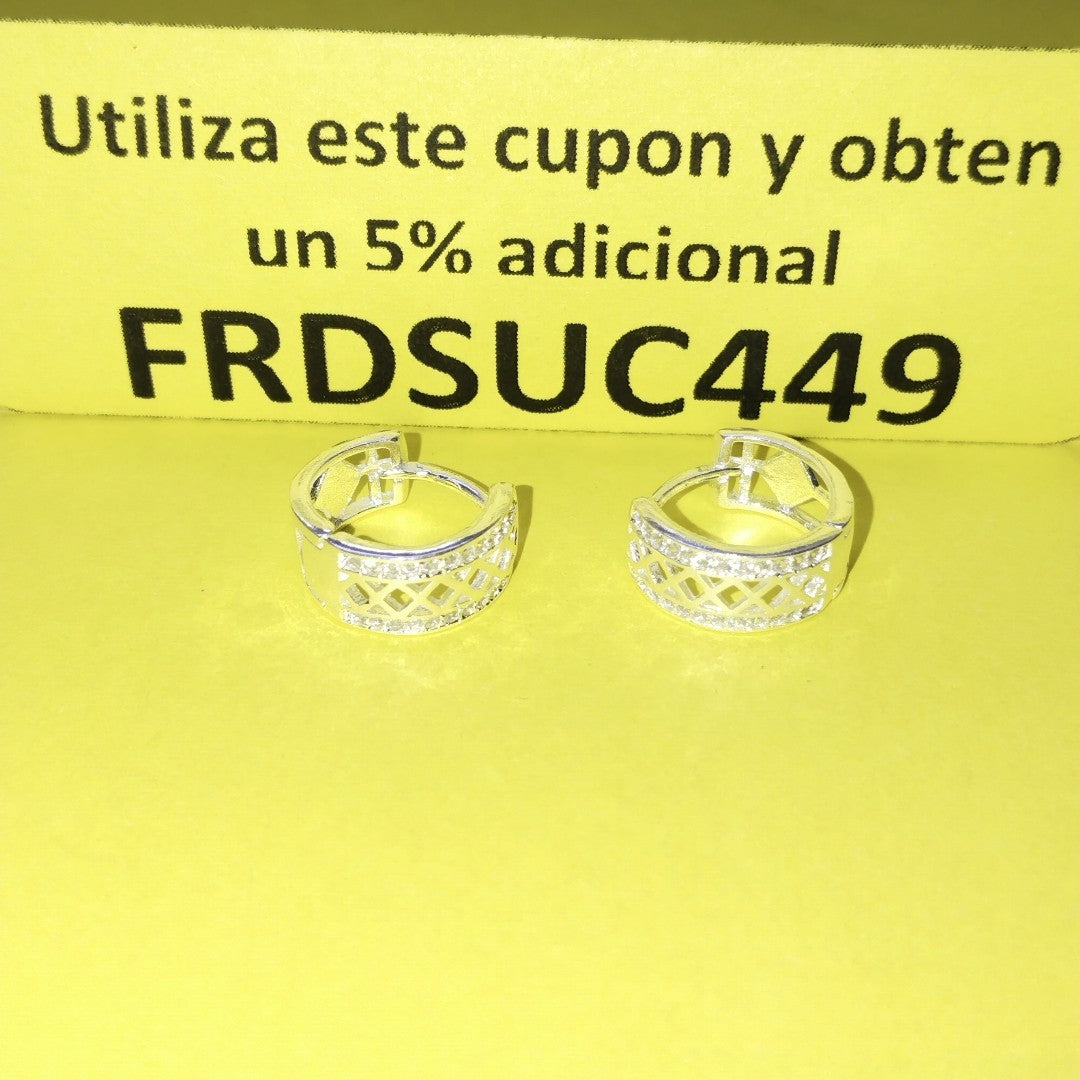 HUGGIES C/CIRCONIAS PLATA .925 2.7 GR (NUEVO)