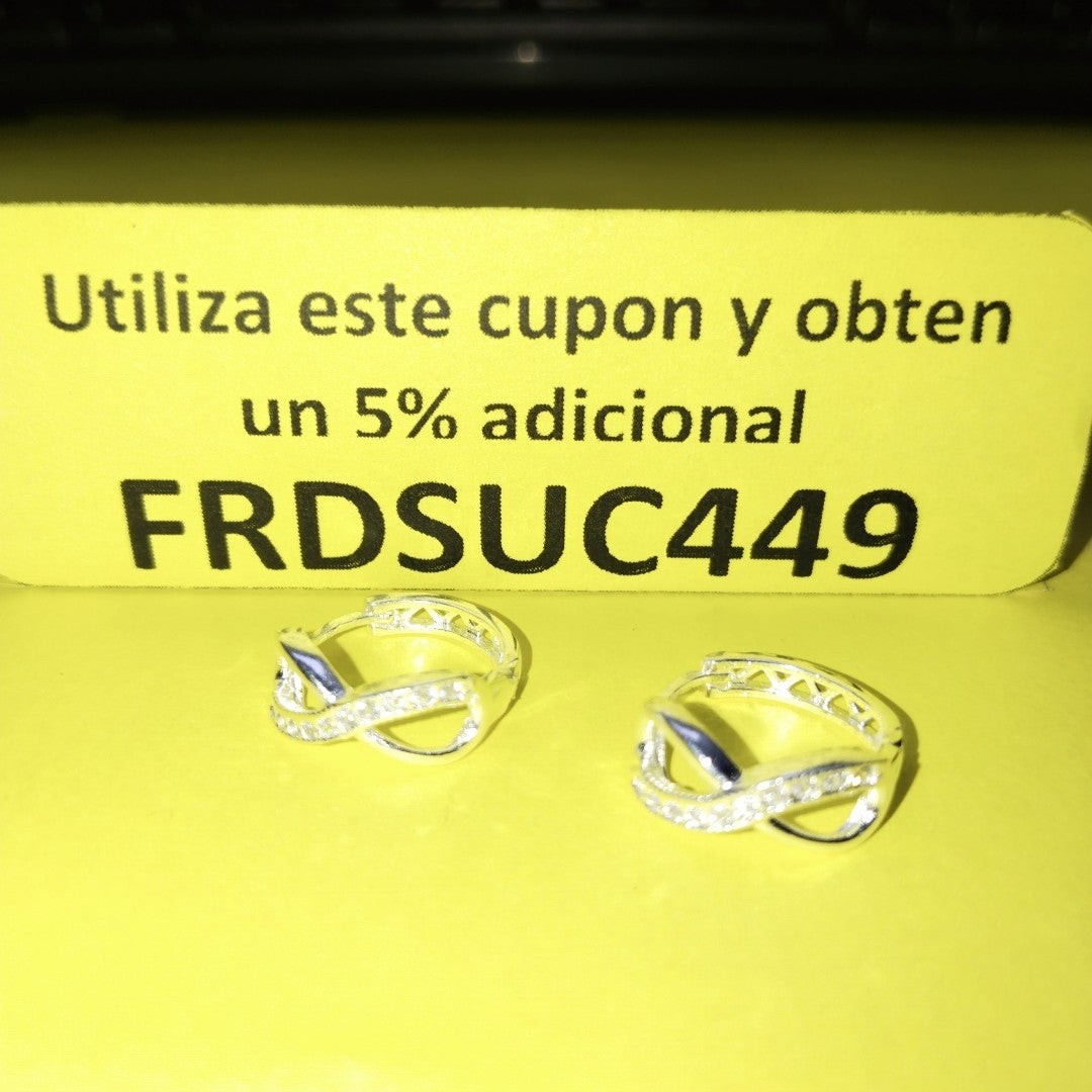 HUGGIES INFINITO CIRCONIAS PLATA .925 2.4 GR (NUEVO)