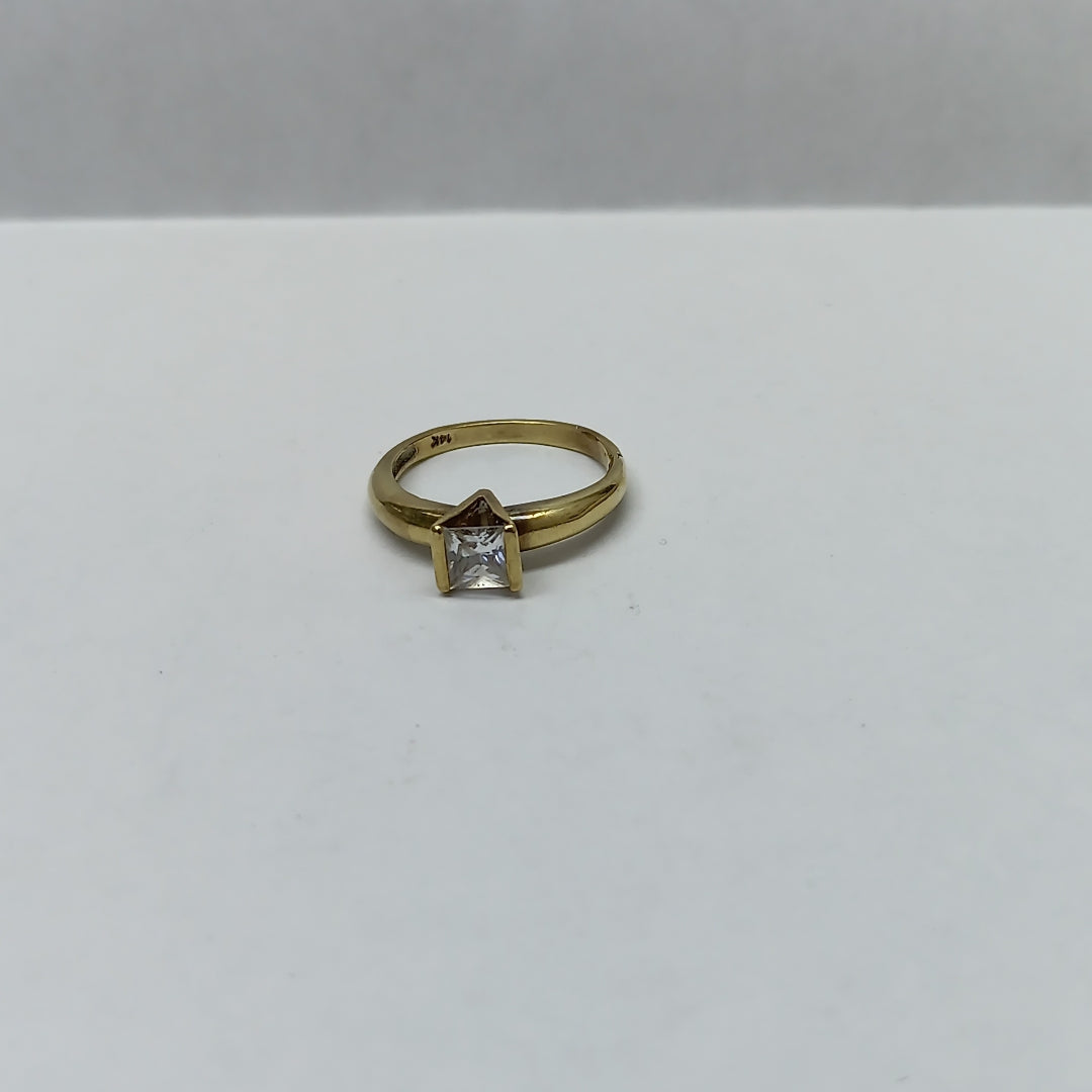 ANILLITO ORO 10 K 3,10 GRMS (SEMINUEVO)
