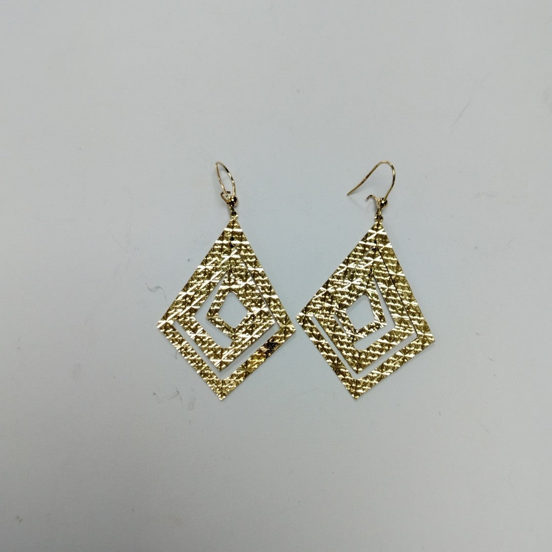 ARETES PAR ORO 14 K 5,00 GRMS (SEMINUEVO)