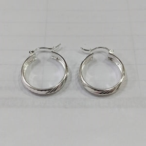 PAR ARRACADAS LABRADAS PLATA .925 2.2 GR (NUEVO)