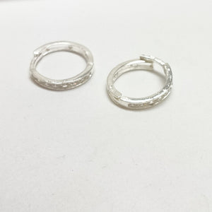 ARRACADAS C/CIRCONIAS PLATA .925 2.1 GR (NUEVO)