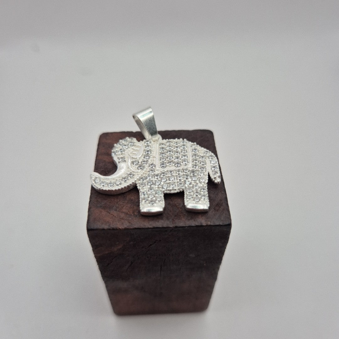 DIJE ELEFANTE C/CIRCONIAS PLATA .925 5.2 GR (NUEVO)