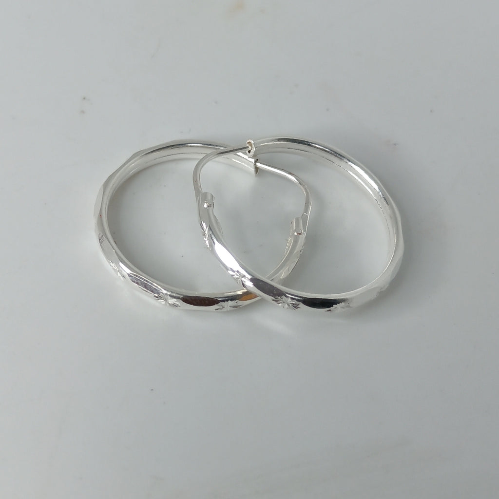 PAR ARRACADAS FACETADA PLATA .925 2.1 GR (NUEVO)
