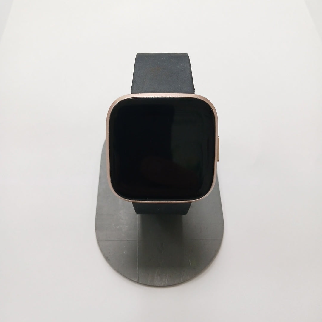 SMARTWATCH FITBIT VERSA 2 FB507 40 MM GPS (SEMINUEVO)