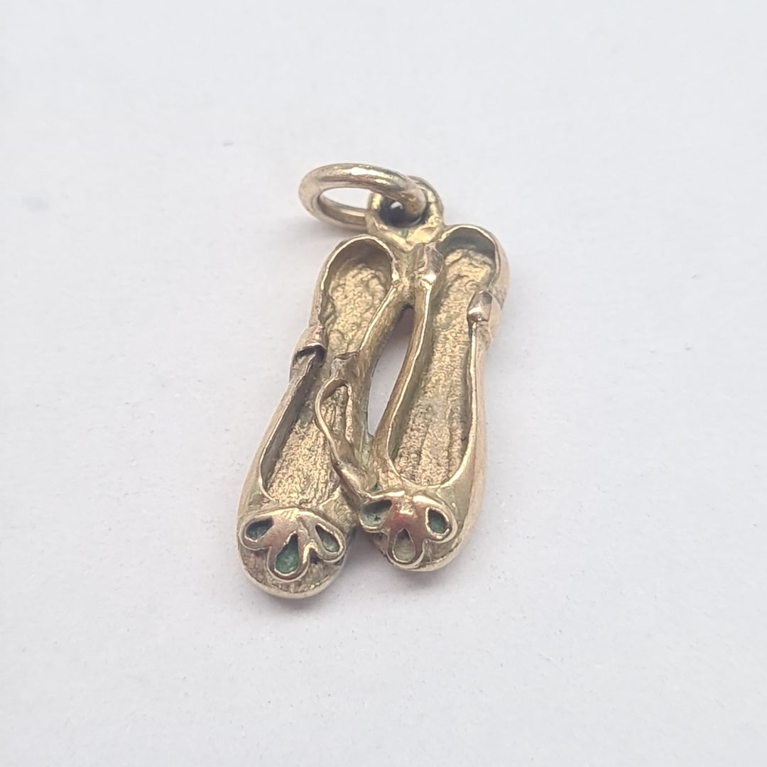 DIJE ORO 14 K 1.3 GRMS (SEMINUEVO)