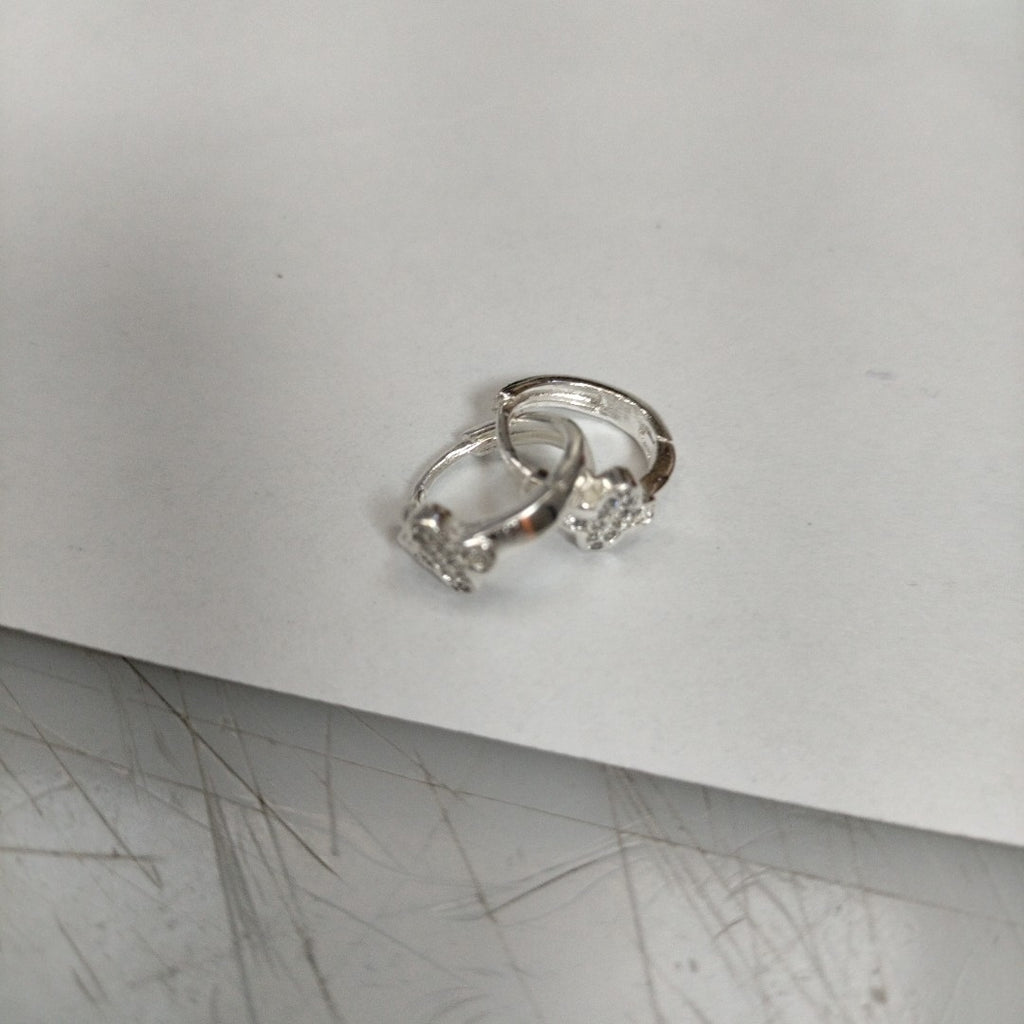 ARRACADAS C/CIRCONIAS PLATA .925 1.9 GR (NUEVO)