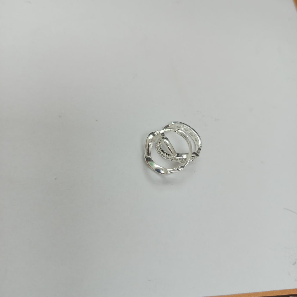 HUGGIES INFINITO CIRCONIAS PLATA .925 2.4 GR (NUEVO)