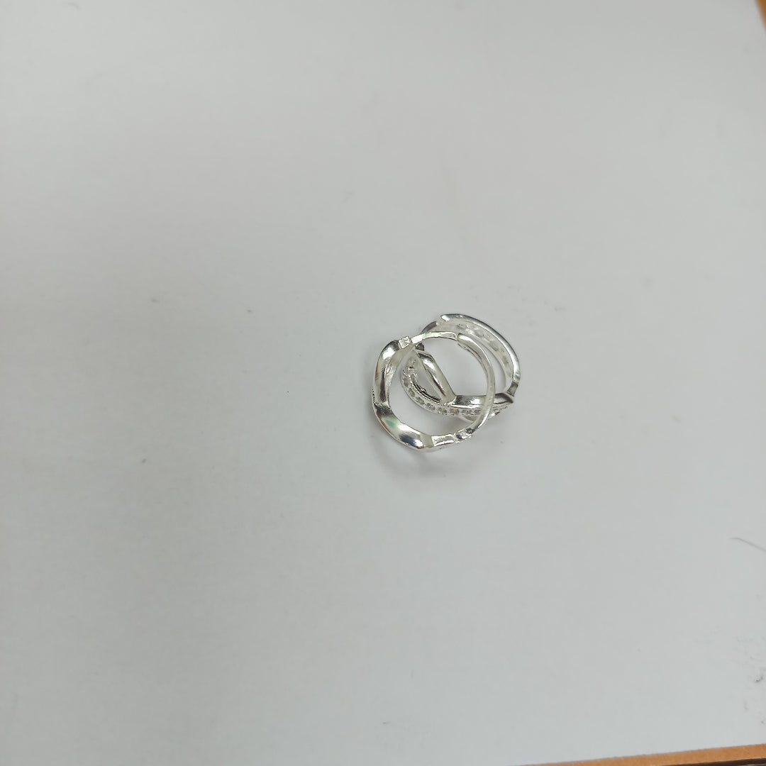HUGGIES INFINITO CIRCONIAS PLATA .925 2.4 GR (NUEVO)