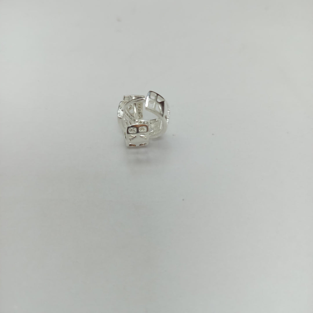HUGGIES C/CIRCONIAS PLATA .925 2.8 GR (NUEVO)